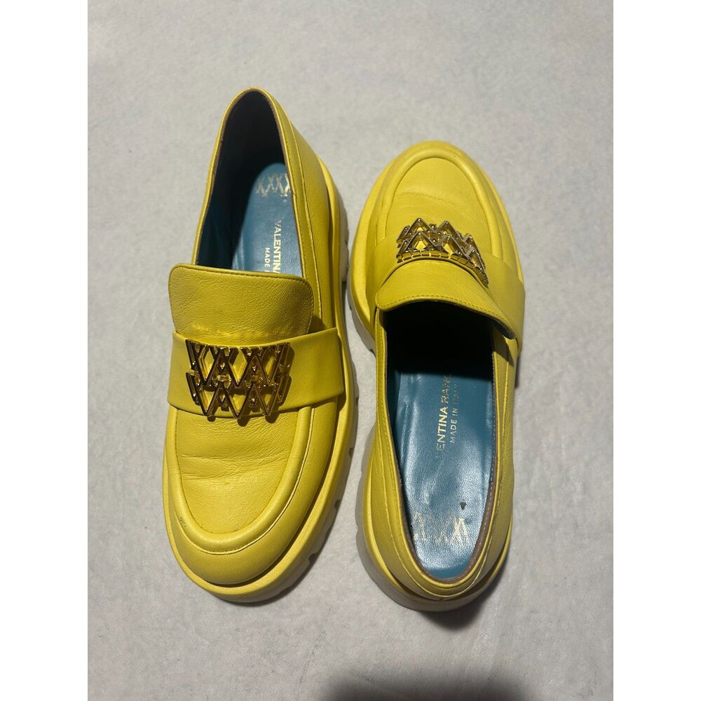 Valentina Rangoni Italian Leather Lug Sole Loafers Yellow Gold Hardware Size 9M